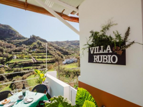 Preciosa casa rural con terraza y vistas en Teror